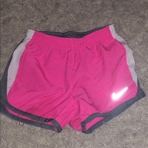 Nike shorts girls